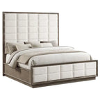 Letto king-size, testiera capitonné a griglia, rivestimento color avorio, rovere marrone