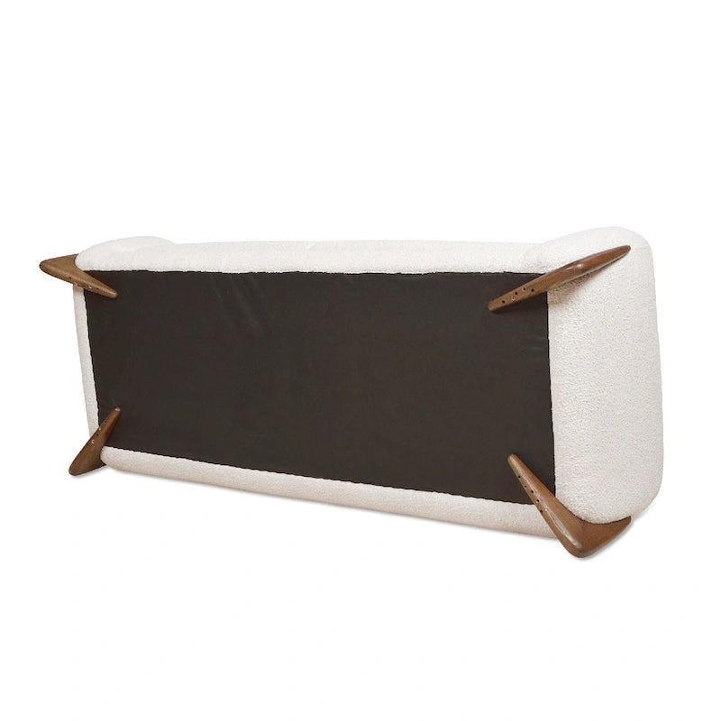 Divano imbottito Sherpa da 229 cm, Bouclé oversize, gambe in rovere naturale