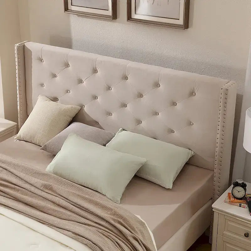 Struttura Letto a Piattaforma Queen Size in Velluto, Testiera capitonné, Gambe in Metallo da 15 cm