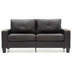 Divano lineare Newbury in similpelle con braccioli svasati - 32L x 71W x 36H