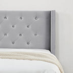 Letto matrimoniale Eleanor imbottito con testiera a righe verticali