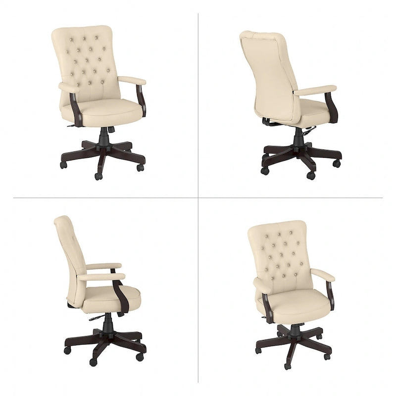 Sedia da ufficio con schienale alto e braccioli, trapuntatura capitonné, base in legno color espresso, capacità 125 kg