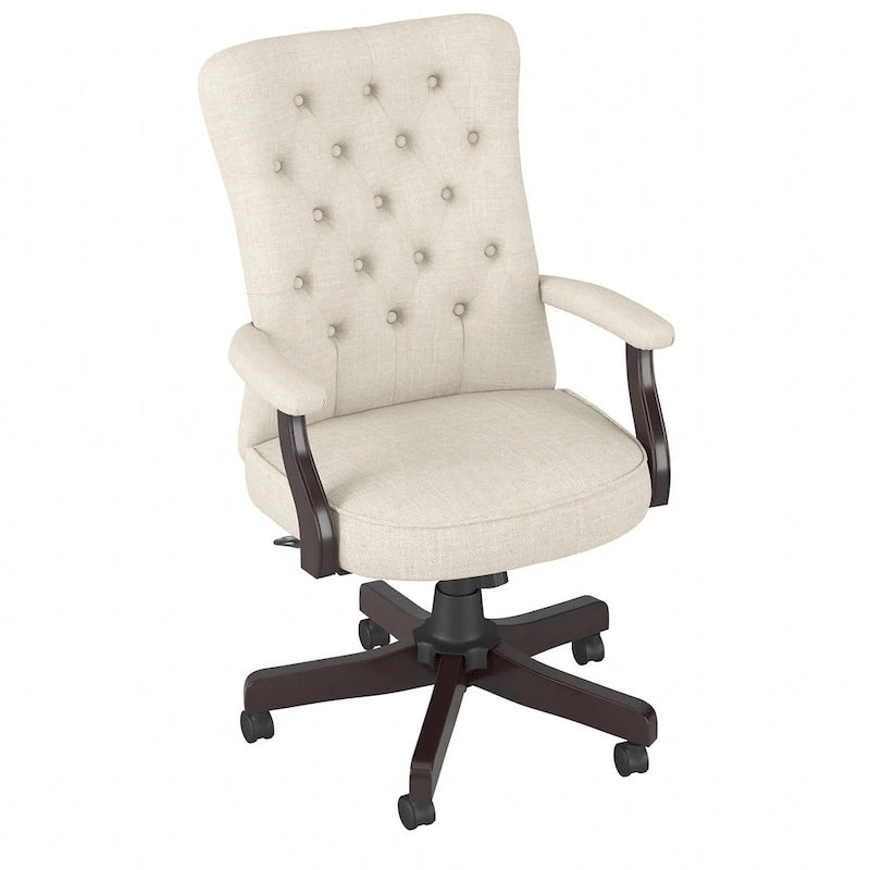 Sedia da ufficio con schienale alto e braccioli, trapuntatura capitonné, base in legno color espresso, capacità 125 kg