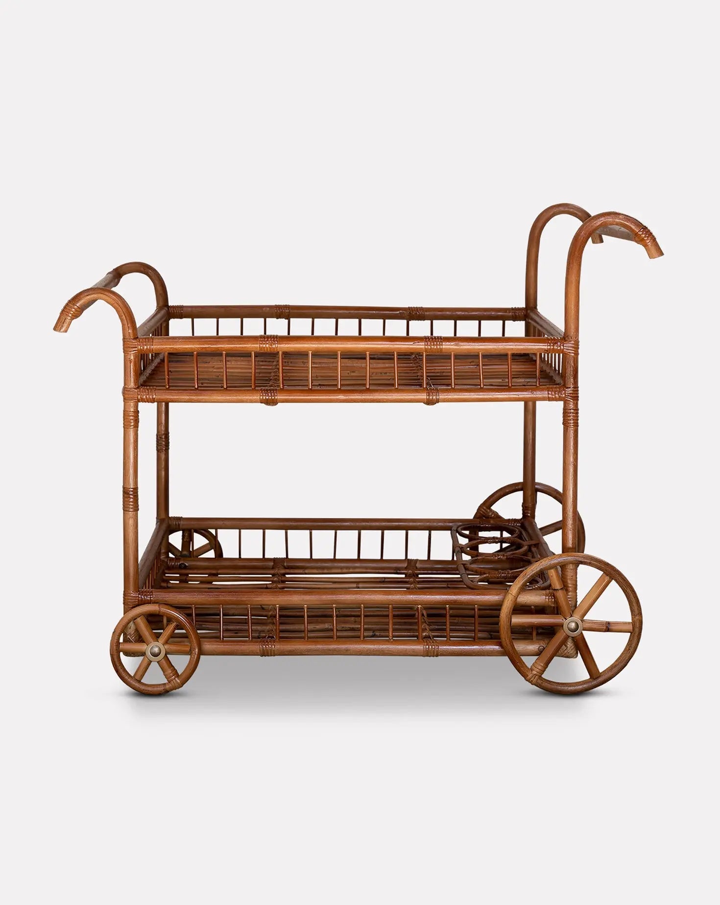 Chariot en rotin de Dolly